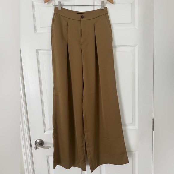 NWOT Banana Republic Tan Wide Leg Pants High-Waisted - Picture 2 of 7